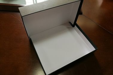Magnetic Folding Paper Gift Box , Customized Printed Cardboard Gift Boxes